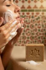 🌿 Savon Éclaircissant à la Réglisse – Soin Naturel Anti-Taches & Luminosité – Image 4